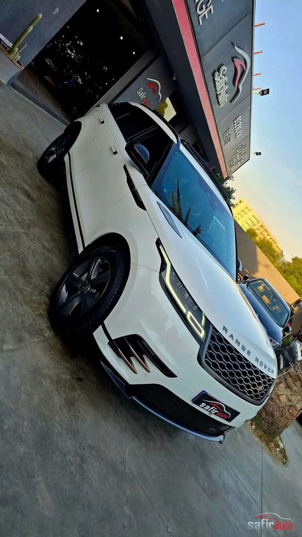 Range Rover Velar 2023 – photo 3