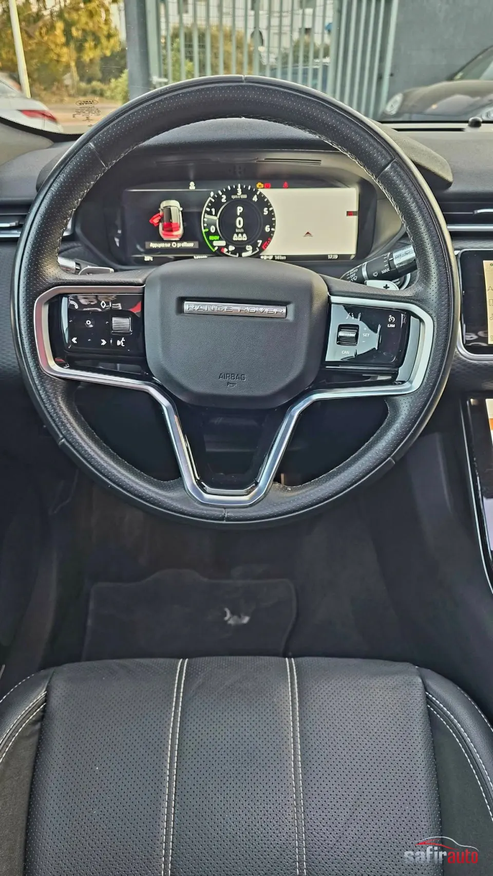 Range Rover Velar 2023 – photo 16