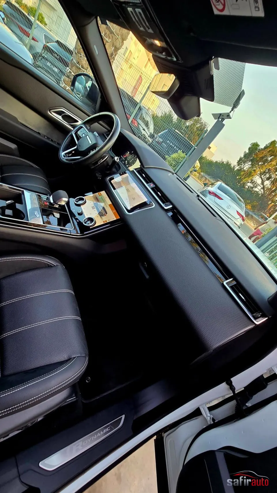 Range Rover Velar 2023 – photo 15