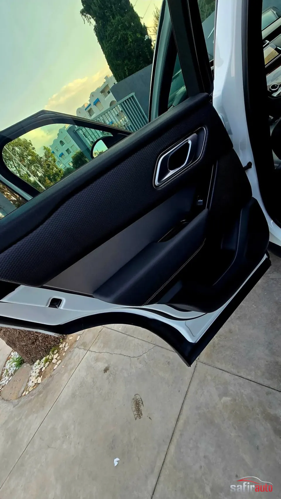 Range Rover Velar 2023 – photo 25