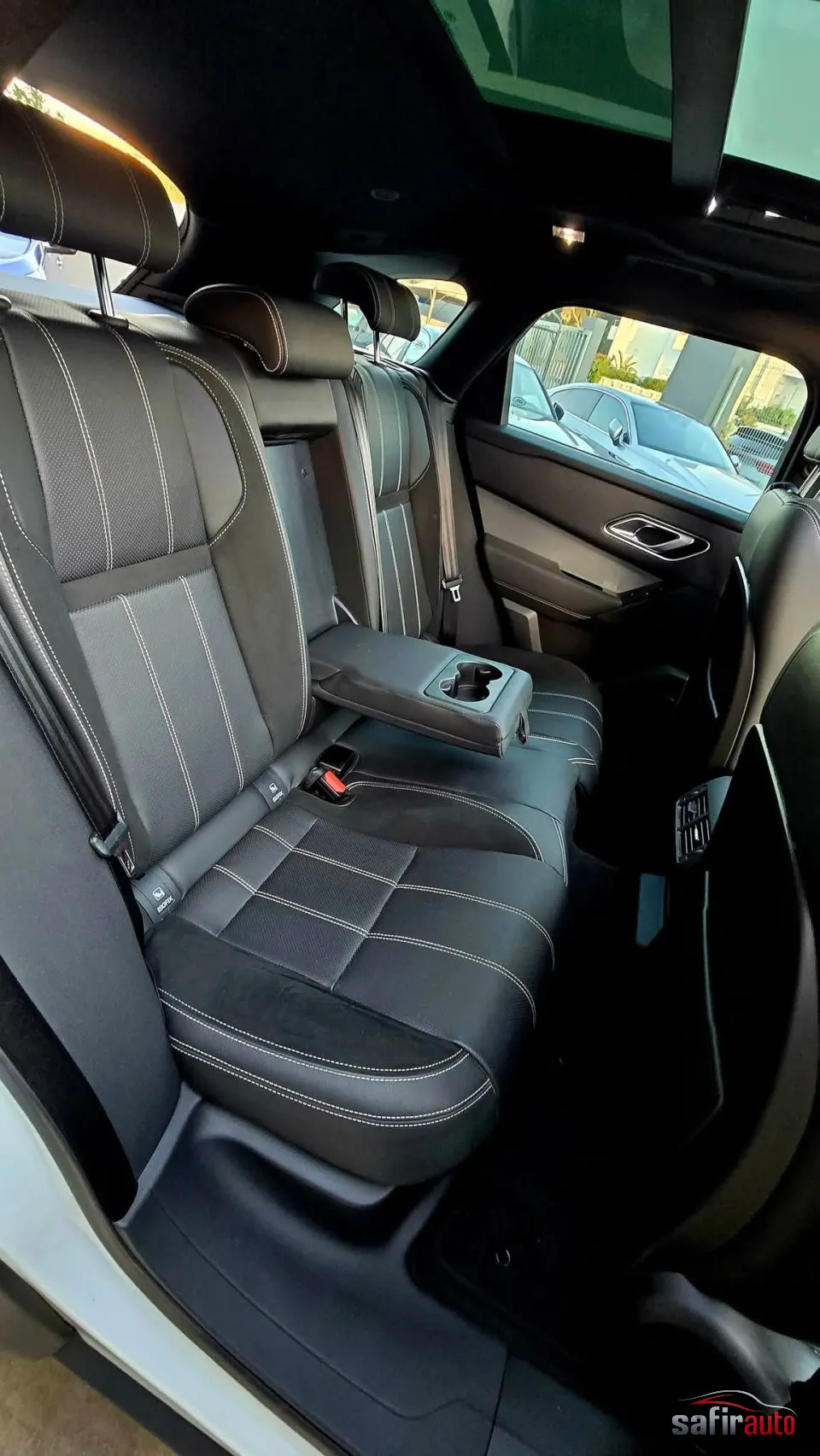 Range Rover Velar 2023 – photo 23